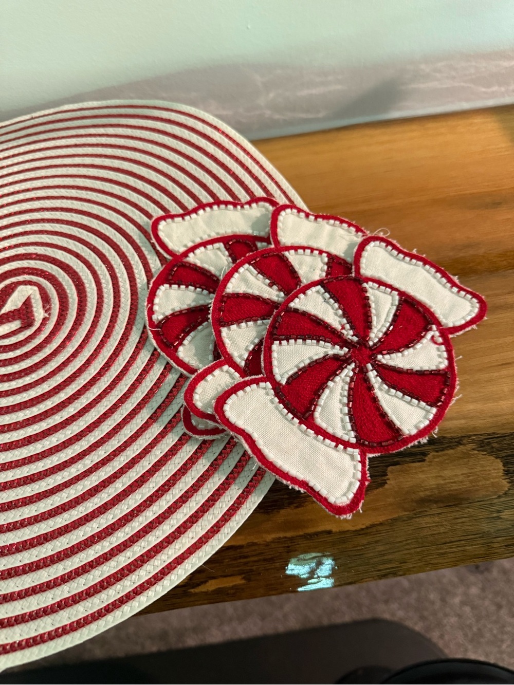 3 Peppermint Placemats and Napkin-Utensil Holders